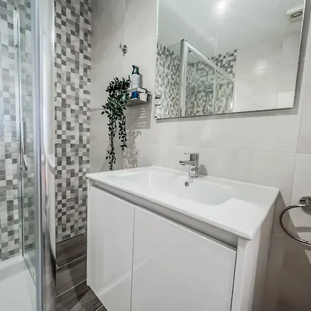Cd-1957 Modern 2 Bed With Pool Frigiliana