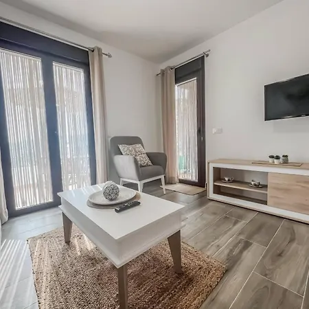 Cd-1957 Modern 2 Bed With Pool * Frigiliana